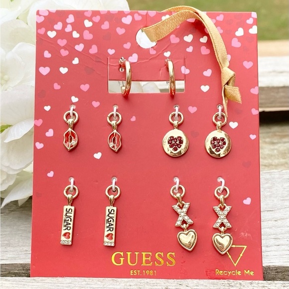 NWT GUESS 5 PIECE SET OF HOOPS AND  INTERCHANGEABLE EARRINGS - Picture 1 of 5